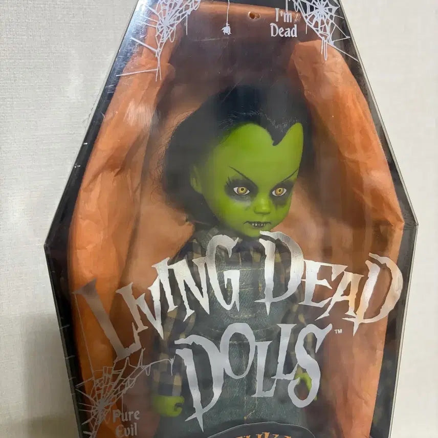 [BUNJANG] Living Dead Dolls Series 16 Mishka / 정품) 리빙데드돌 시리즈 16기 미쉬카