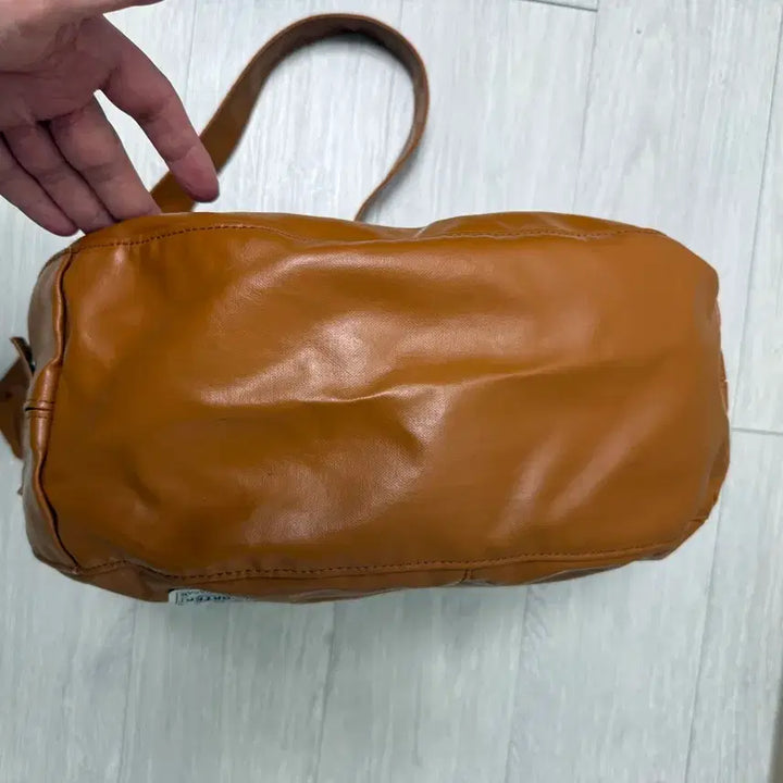 [BUNJANG] Porter Yoshida Freestyle Shoulder Bag L / Porter 요시다 포터 프리스타일 반달 숄더백 L