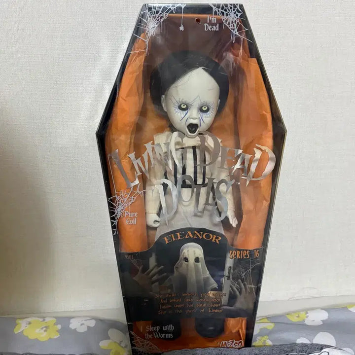 [BUNJANG] Living Dead Dolls Series 16 Eleanor Doll / 미개봉) 리빙데드돌 시리즈 16기 엘레노어