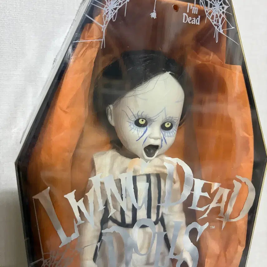 [BUNJANG] Living Dead Dolls Series 16 Eleanor Doll / 미개봉) 리빙데드돌 시리즈 16기 엘레노어