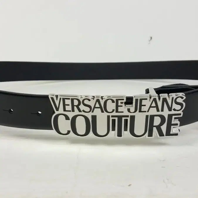 [BUNJANG] Versace Jeans Couture Black Patent Leather Silver Medusa Buckle Men&