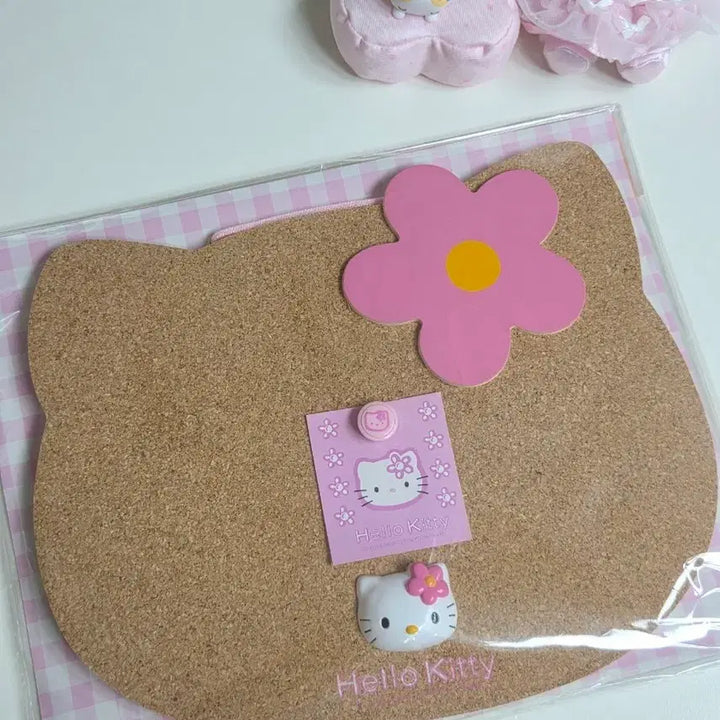 [BUNJANG] Sanrio Classic Kitty Kaohana Cork Board / 고전키티 카오하나 코르크보드 보드판