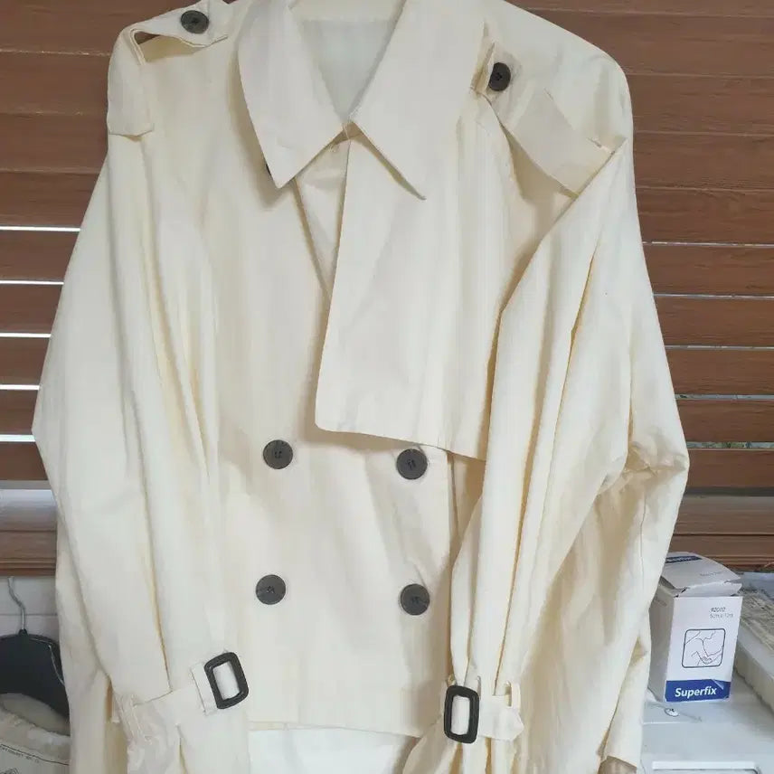 [BUNJANG] Ivory Trench Coat for Women / 아이보리 트렌치 코트 여성용