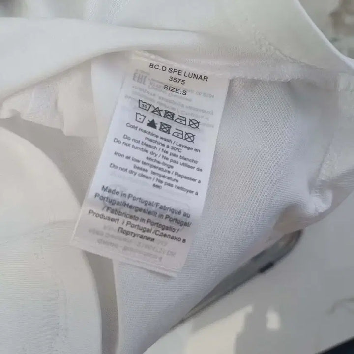 [BUNJANG] Ganni Cat Color Block T-shirt / 가니 ganni 고양이 배색 신상 반팔티 (새상품)