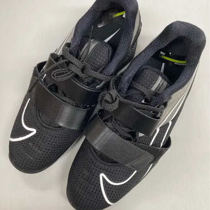 [BUNJANG] Nike Romaleos 4 Weightlifting Shoes Black CD3463-010 / 나이키 로말레오스 4 역도화 블랙 CD3463-010 (NIKE_038)