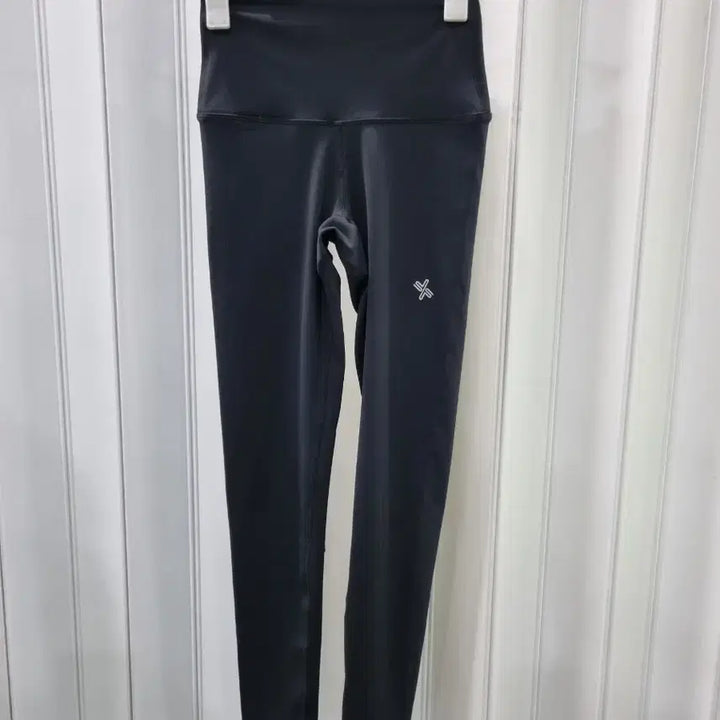 [BUNJANG] XEXYMIX Black Leggings / 젝시믹스  블랙 레깅스