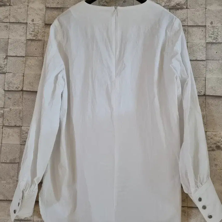 [BUNJANG] LVPS White Blouse / LVPS 러브패리스 화이트 블라우스