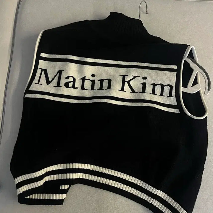 [BUNJANG] Matinkim Vest Black S / 마뗑킴 조끼 베스트 블랙 검정 s