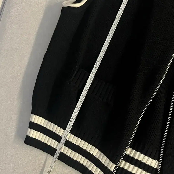 [BUNJANG] Matinkim Vest Black S / 마뗑킴 조끼 베스트 블랙 검정 s