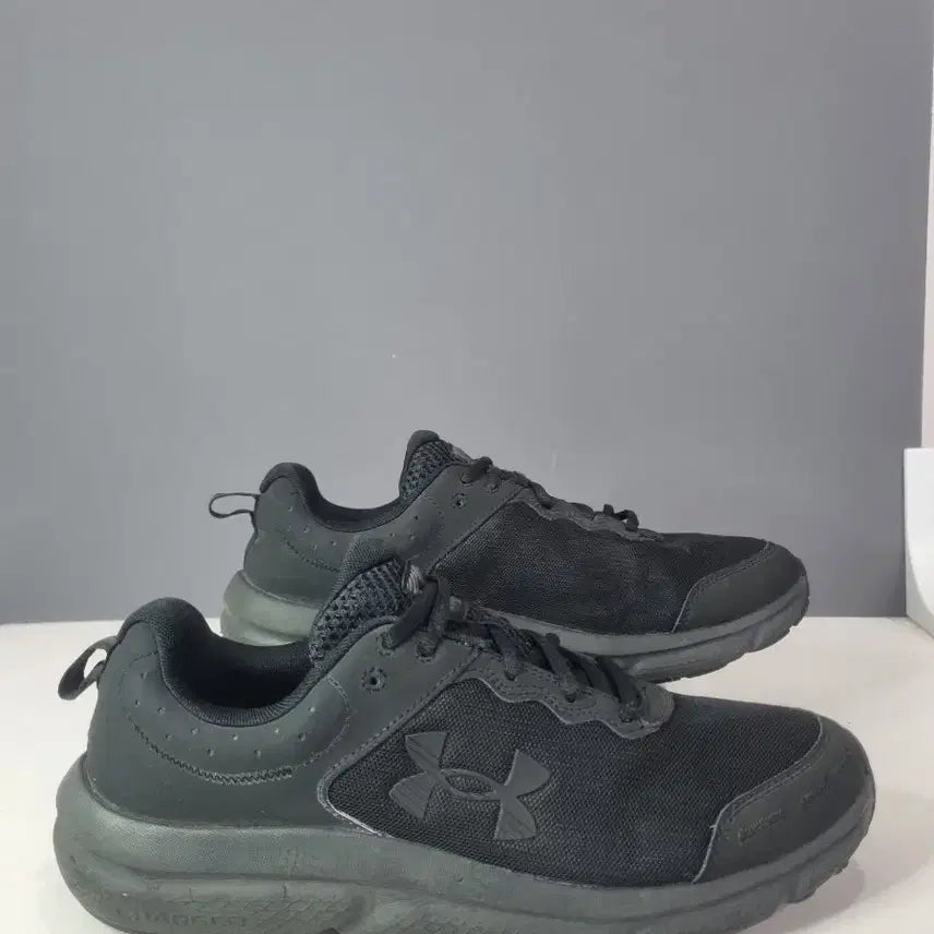 [BUNJANG] Hyojabin Vintage Under Armour Charged Black / 효자빈티지 295 언더아마 차치드 블랙