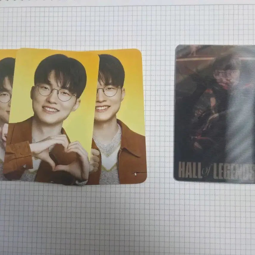 [BUNJANG] Faker Photocard Set + Ahri Lenticular / 페이커 포카(행운버거 기부증 세트 +금발 아리렌티큘러)