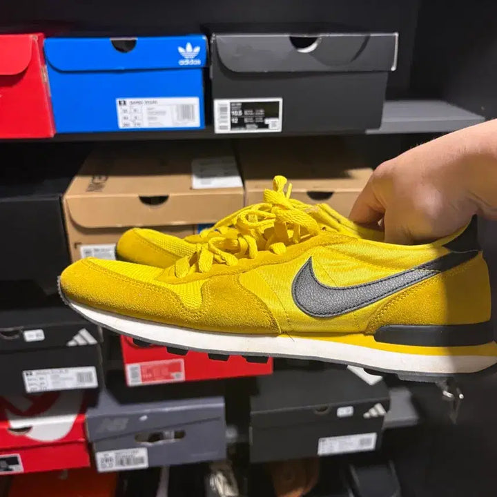 [BUNJANG] Nike Vortex Yellow Sneakers 275mm / 나이키 볼텍스 옐로우 스니커즈 275mm