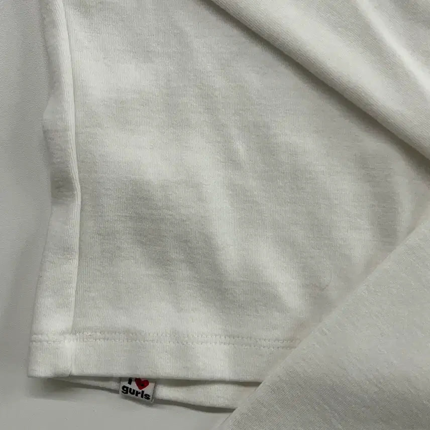 [BUNJANG] 에즈이프캘리 CROP LONG SLEEVE T-SHIRT 화이트 / 에즈이프캘리 CROP LONG SLEEVE T-SHIRT 화이트