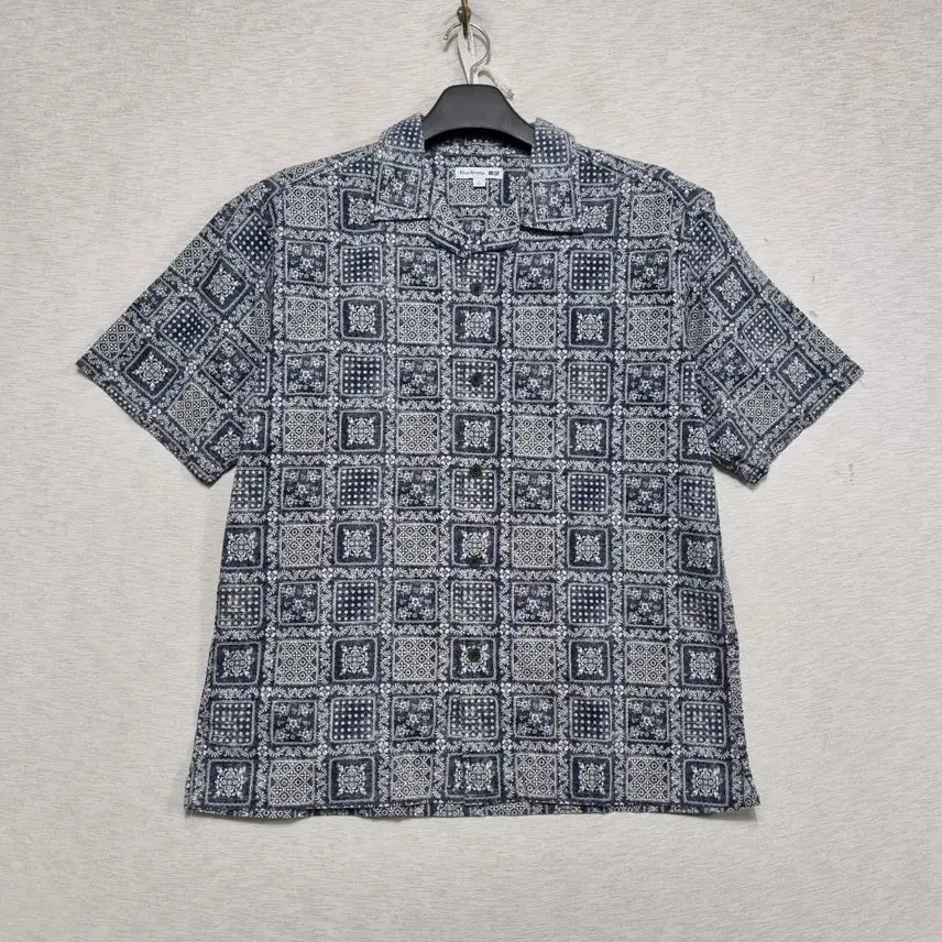 [BUNJANG] Uniqlo x Spooner Pattern Short Sleeve Shirt Men&