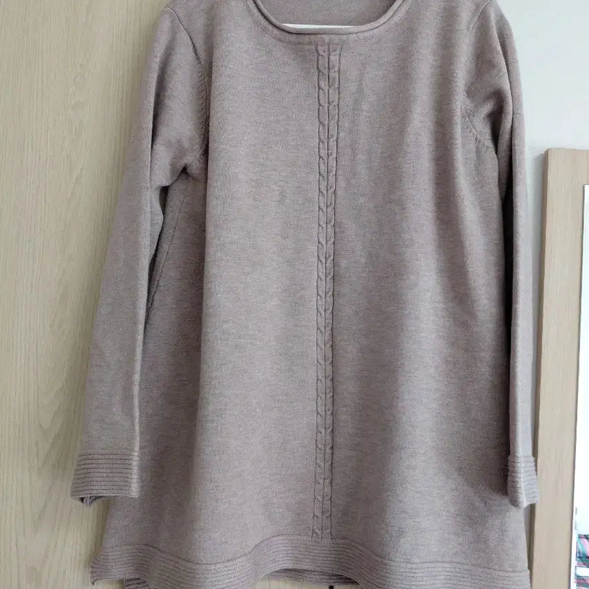 [BUNJANG] Beige Cable Knit Long Sweater / 베이지 케이블 꽈배기 롱니트 스웨터~새상품