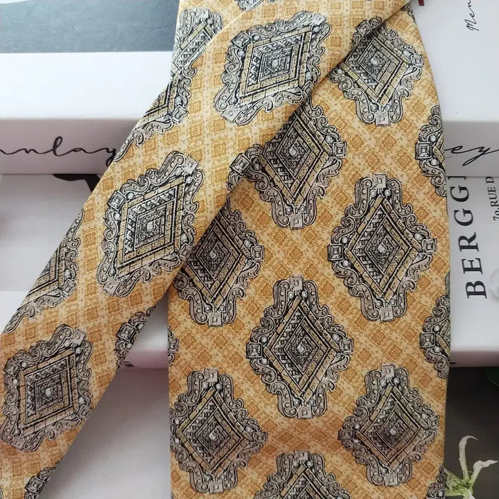 [BUNJANG] Gianfranco Ferre Ornamental Pattern Tie / 지안프랑코 페레 오너먼트 패턴 넥타이 9.6cm S~A+등급 K2475
