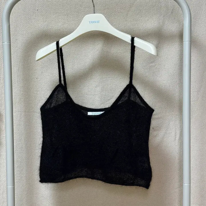 [BUNJANG] Thanat Glow Knit Bustier / 타낫 glow니트뷔스티에