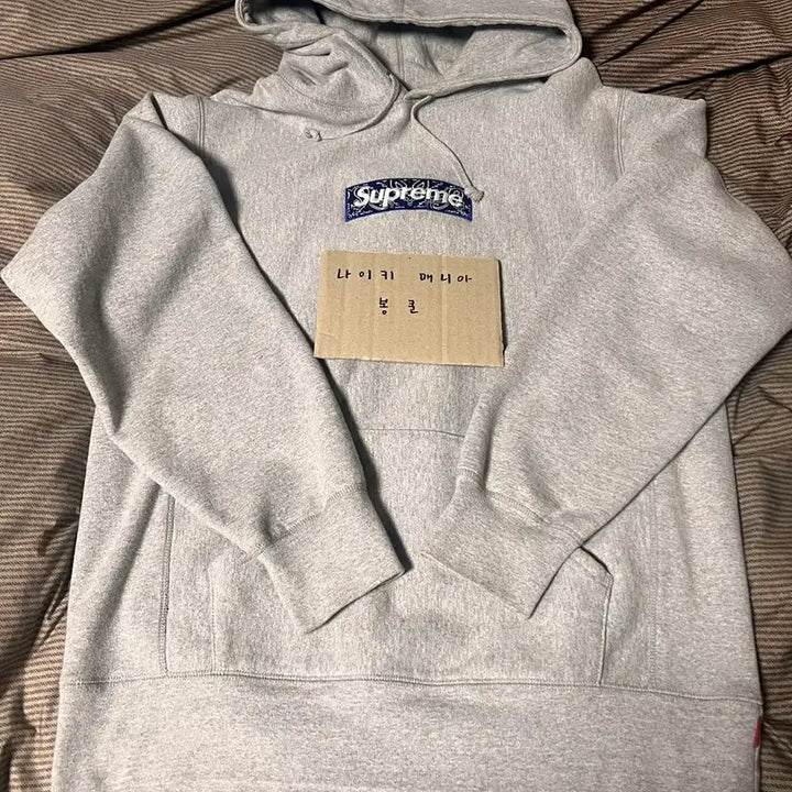 [SOLD OUT] [L] 슈프림 반다나 박스로고 후드 그레이