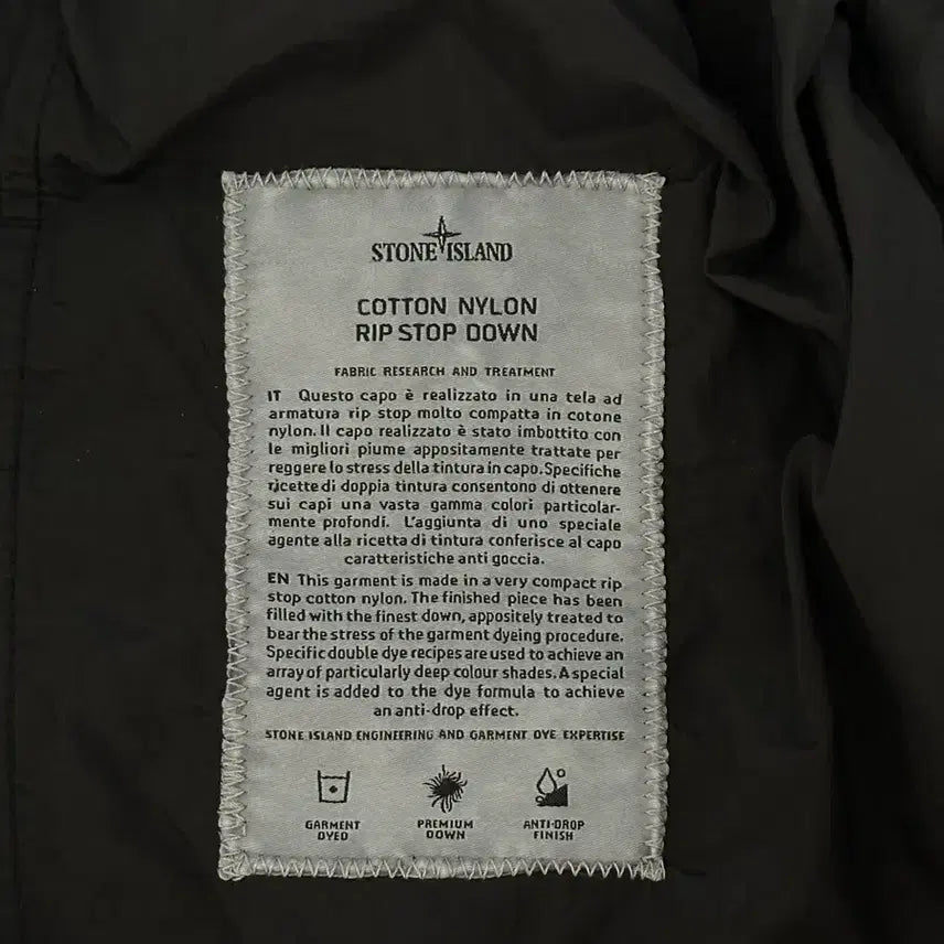 [BUNJANG] Stone Island Cotton Nylon Ripstop Duffle Padded Jacket M / 스톤아일랜드 코튼 나일론 립스탑 더플패딩 M(100)