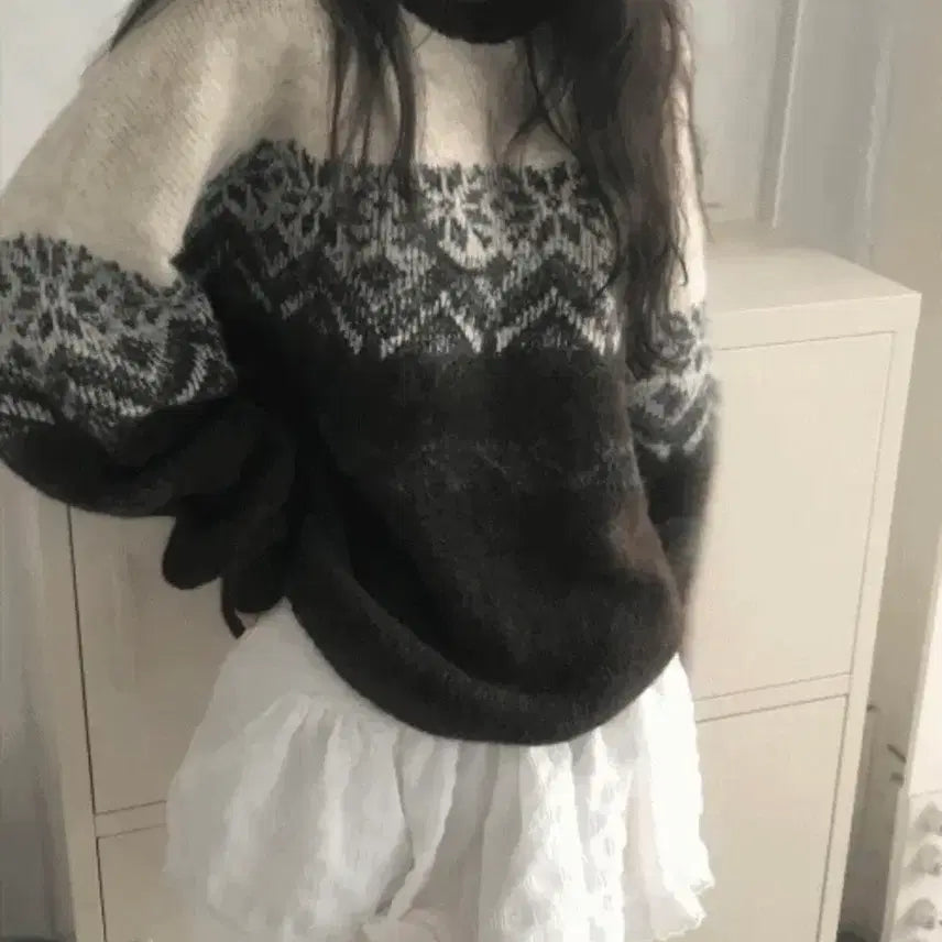 [BUNJANG] Cloud Emotion Nordic Poing Angora Oversized Knit / 클라우드이모션 노르딕 포잉 앙고라 오버핏 니트 판매