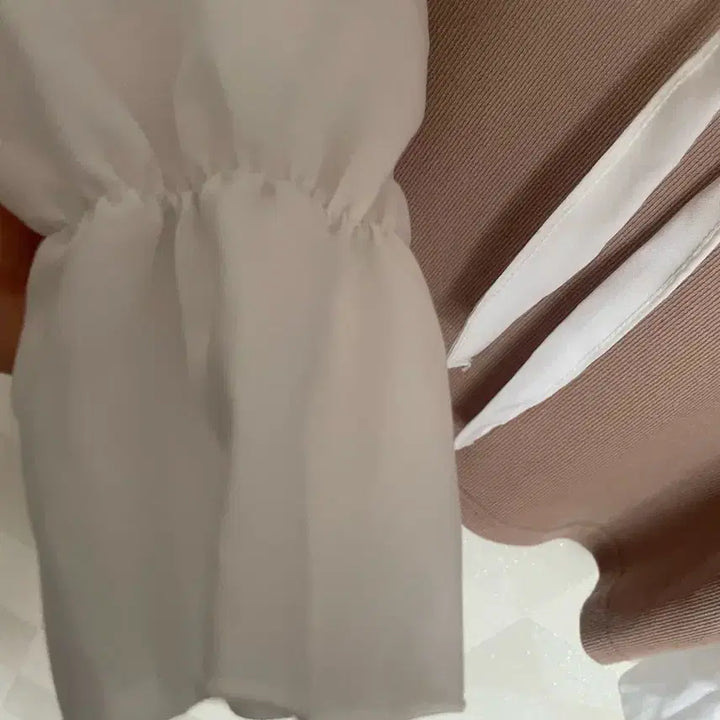 [BUNJANG] Miss Hong Ribbon Knit Blouse / 미쓰홍 리본 니트블라우스