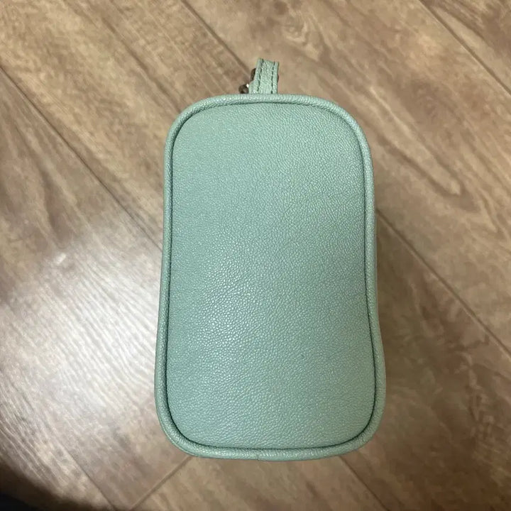 [BUNJANG] Minitmute Brett Mini Caviar Blue Crossbody Bag / 미닛뮤트 브렛미니 캐비어 블루