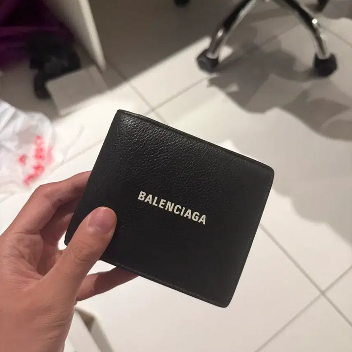[BUNJANG] Balenciaga Wallet Black / 발렌시아가 반지갑 블랙