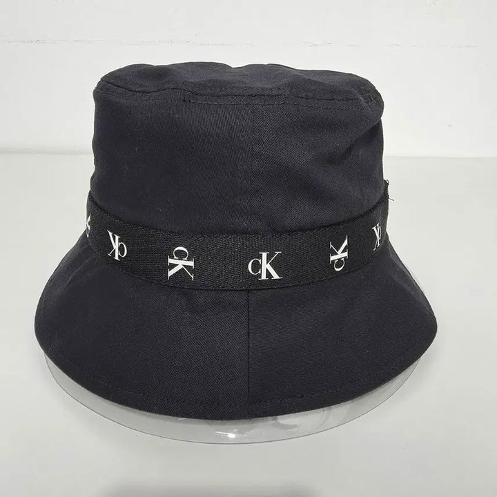 [BUNJANG] Calvin Klein Jeans Black Logo Bucket Hat / 캘빈클라인진 블랙 로고 버킷햇