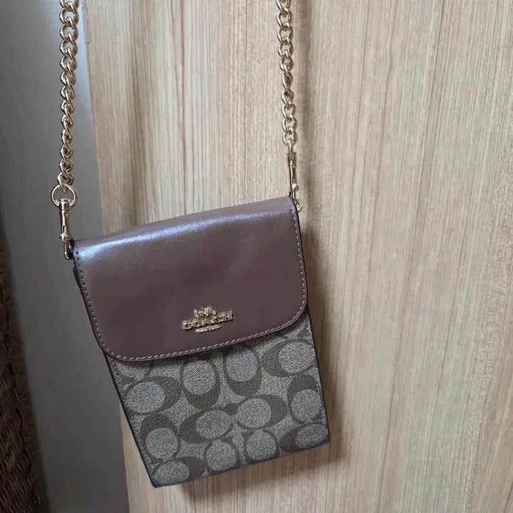 [BUNJANG] Coach Phone Crossbody Bag / 코치 폰크로스백