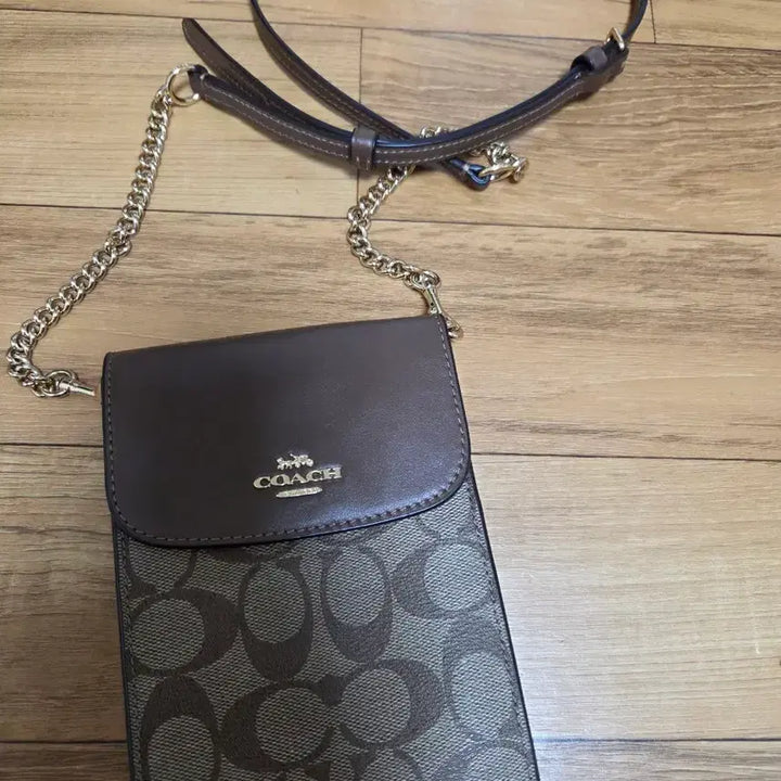 [BUNJANG] Coach Phone Crossbody Bag / 코치 폰크로스백