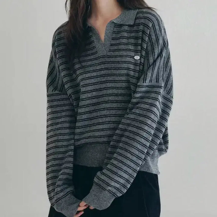 [BUNJANG] Roiel Striped Collar Oversized Knit Gray / 로에일 스트라이프 카라 오버핏 니트 그레이