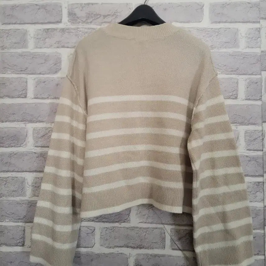 [BUNJANG] H&amp;M Beige Stripe Crop Knit S / H&amp;M 베이지 스트라이프 크롭니트S/알뜰한여우