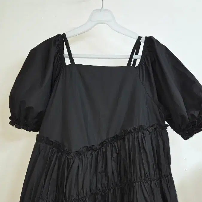 [BUNJANG] Black Long Puff Sleeve Ruffle Dress / 블랙 롱 원피스 퍼프소매 캉캉원피스