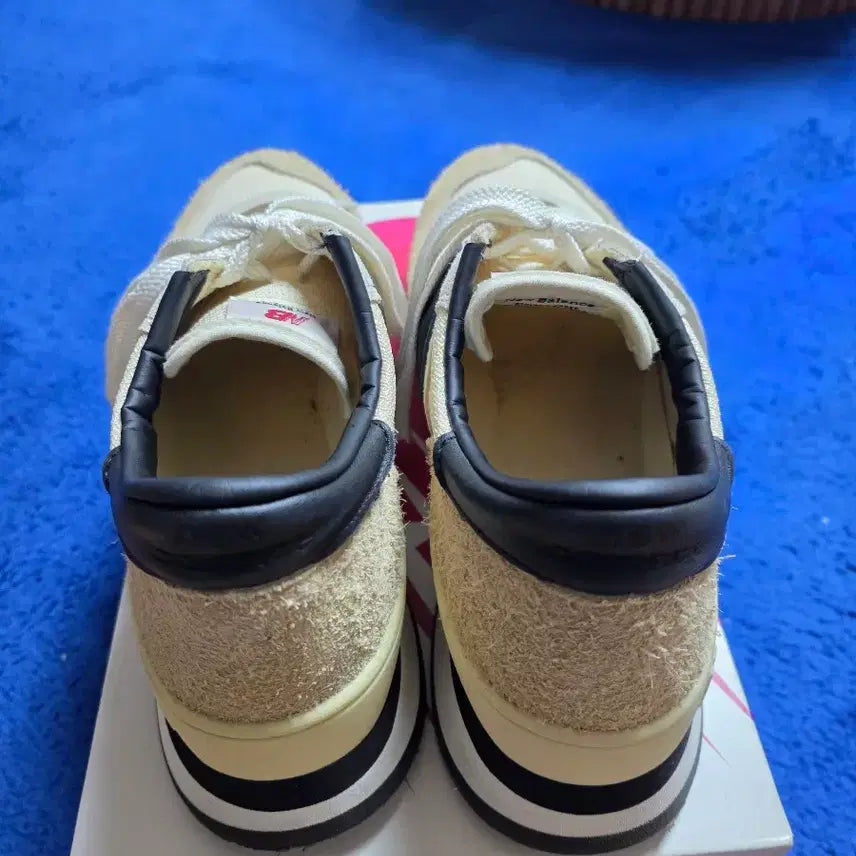 [BUNJANG] New Balance 990v1 Made in USA Incense Macadamia Nut / [275] 뉴발란스 990v1 메이드 인 USA 인센스 마카다미아 넛