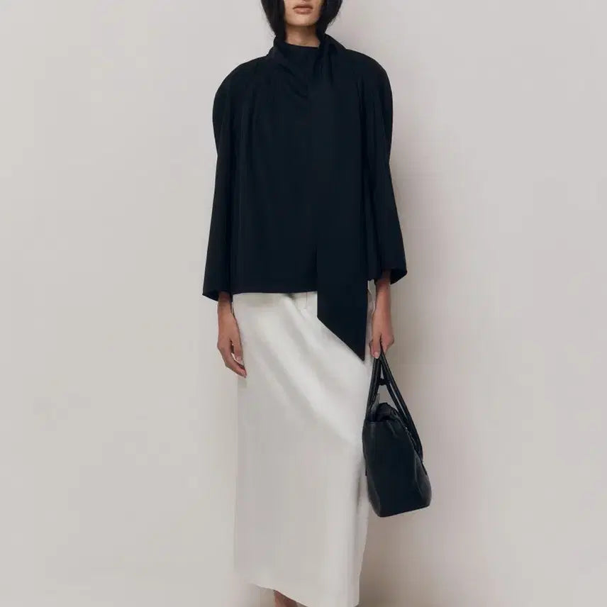 [BUNJANG] Kindersalmon Etta Blouse Black S / 킨더살몬 etta 블라우스 블랙 s