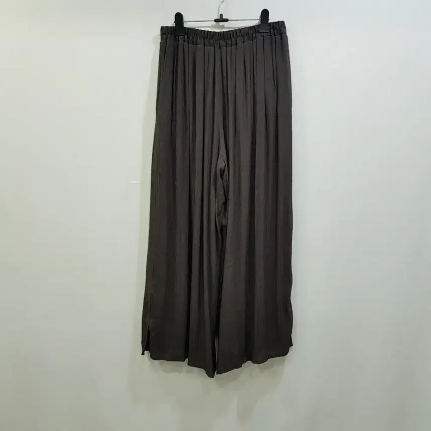 [BUNJANG] Vintage Bending Pleated Wide Trousers - Women&