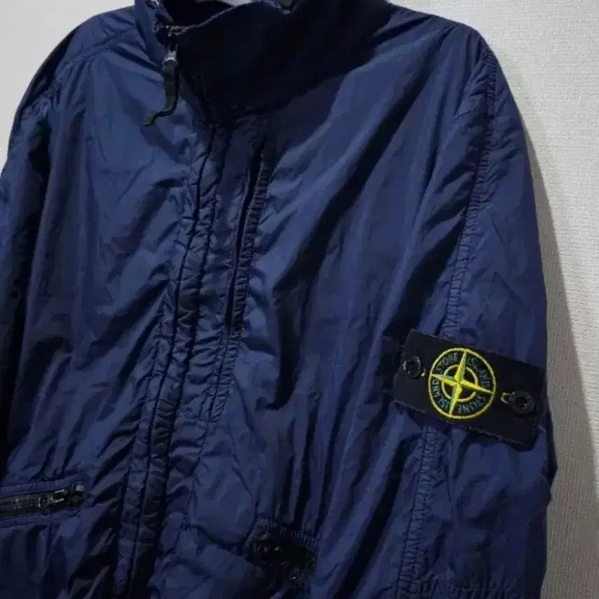 [BUNJANG] Stone Island Crinkle Labs Jacket / 정품 스톤아일랜드 크링클랩스 바람막이 자켓 95 / M