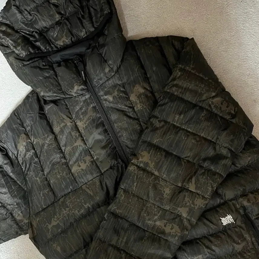 [BUNJANG] Brownbreath Lightweight Padded Jacket Khaki L / 브라운브레스 경량패딩 카키 L사이즈 판매합니다