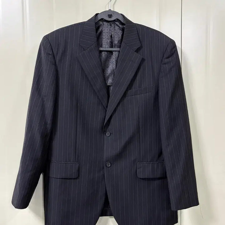 [BUNJANG] Givenchy Vintage Stripe Blazer Jacket / 지방시(Givenchy) 빈티지 스트라이프 블레이저 자켓