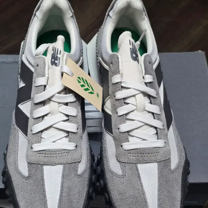 [SOLD OUT] 뉴발란스 XC-72 그레이 운동화 팝니다