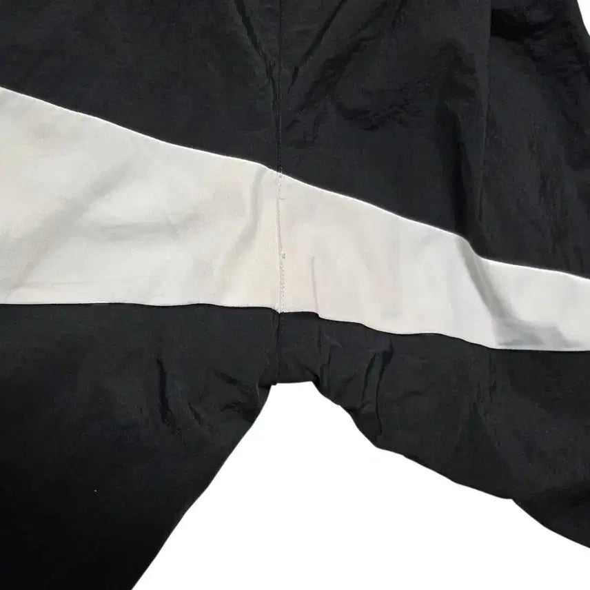 [SOLD OUT] Nike 나이키 M 빅스우시 우븐 바람막이 자켓