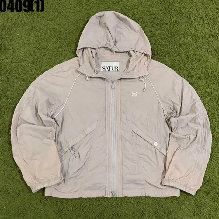 [BUNJANG] SATUR Ivory Windbreaker Jacket / SATUR 세터 후드 바람막이 자켓 아이보리 M