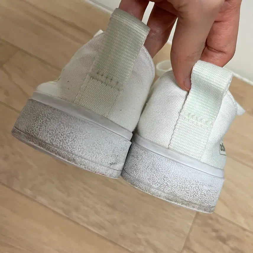 [BUNJANG] Adidas White Canvas Sneakers 240 / 아디다스 브로마 화이트 캔버스 운동화 240