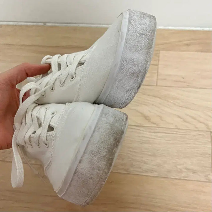 [BUNJANG] Adidas White Canvas Sneakers 240 / 아디다스 브로마 화이트 캔버스 운동화 240