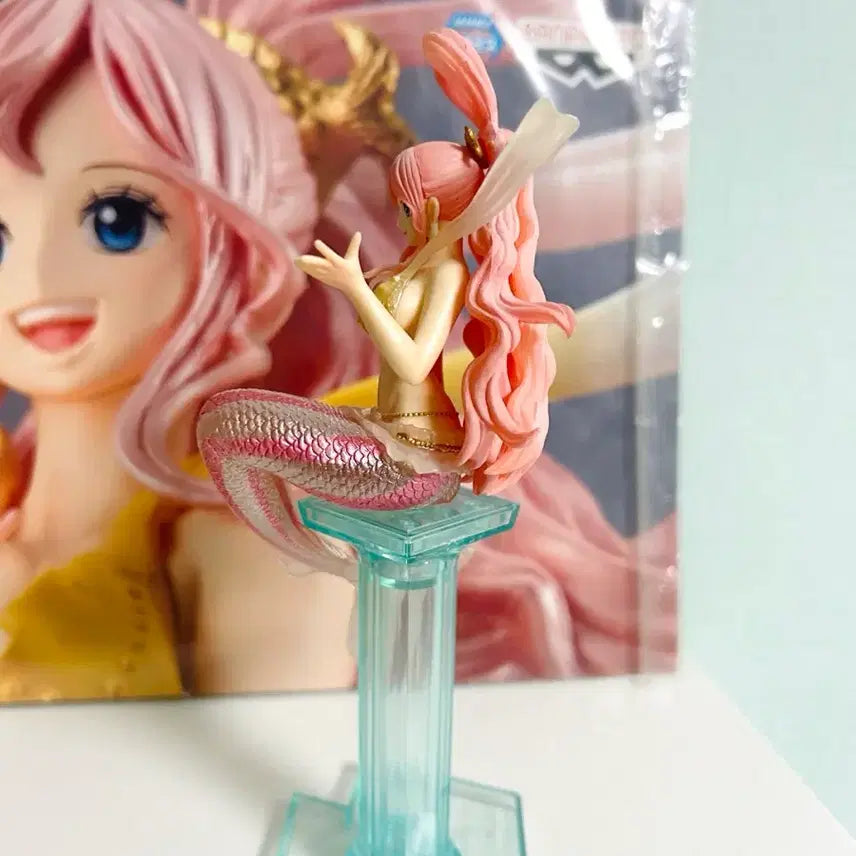 [BUNJANG] One Piece Shirahoshi Figure and Poster Bundle Set / 일괄) 원피스 시라호시 피규어, 포스터