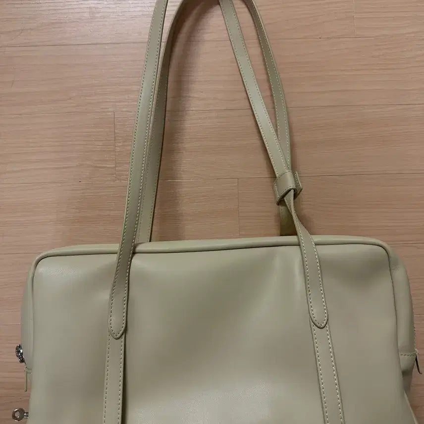 [BUNJANG] Mongmongde Large Shoulder Bag / 몽드몽드 라지 숄더백
