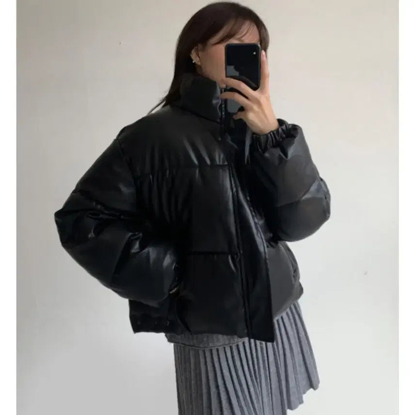 [BUNJANG] Black Leather Short Crop Padded Jumper / 블랙 레더 가죽 숏 크롭 패딩 점퍼