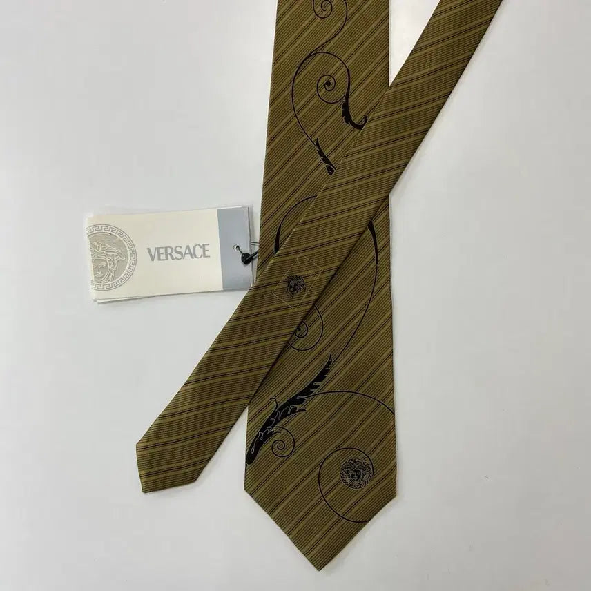 [BUNJANG] Versace Silk Necktie / 택달린 미사용품 Versace 베르사체 정품 명품 넥타이
