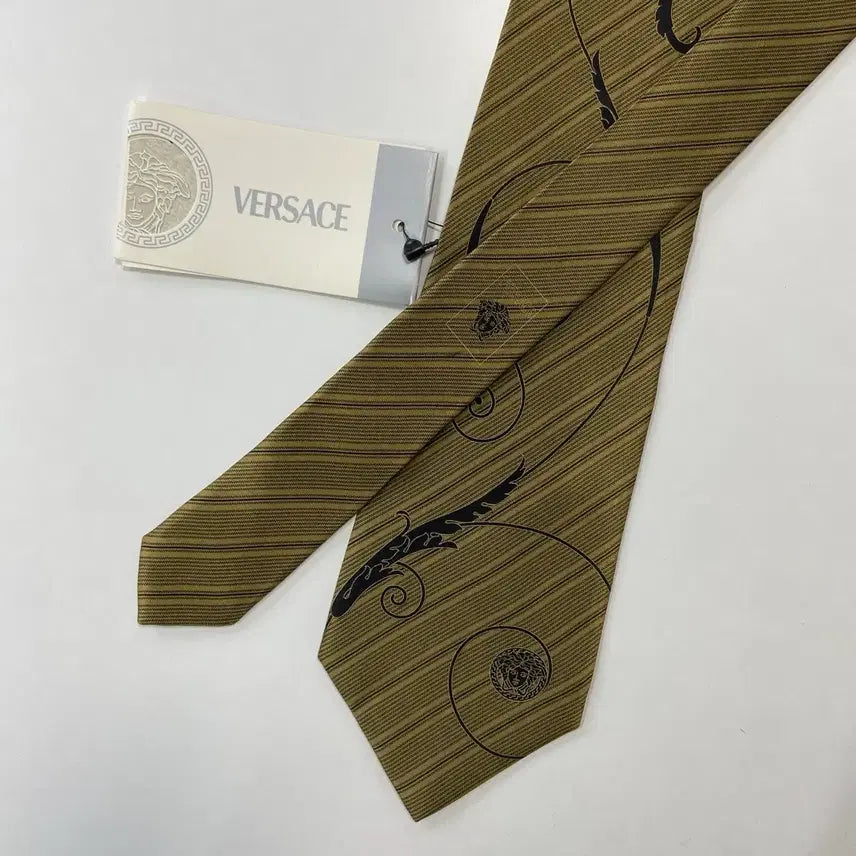 [BUNJANG] Versace Silk Necktie / 택달린 미사용품 Versace 베르사체 정품 명품 넥타이