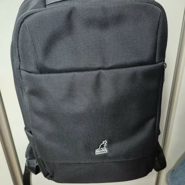 [BUNJANG] Kangol Backpack / 캉골 정품 백팩 가방 판매합니다